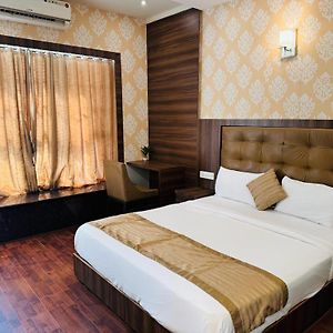 Hotel Bkc Mannat